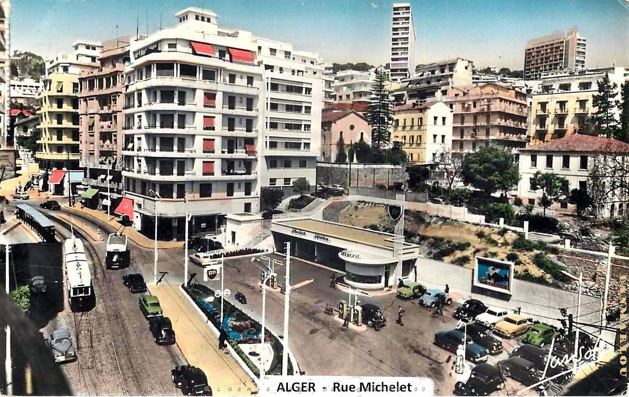 Alger - Rue Michelet_2.jpg
